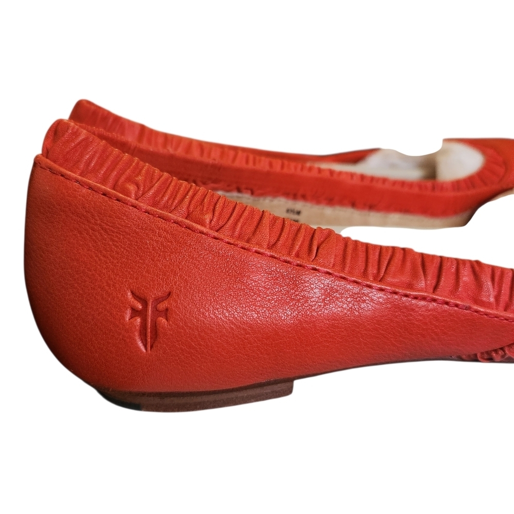 FRYE Molly Women's 6.5 Red Orange Leather Ballet Flats NEW Vibrant Statement - Picture 5 of 8